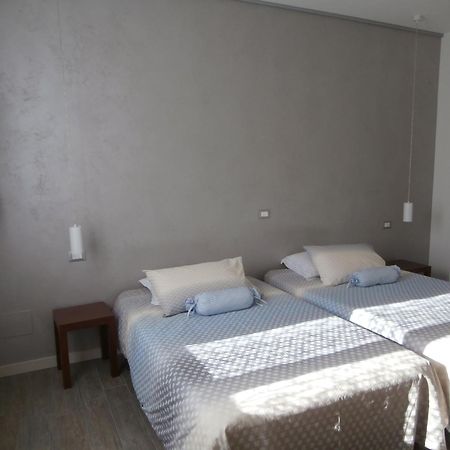 Bed And Breakfast Di Mara E Stefano Verona Bagian luar foto