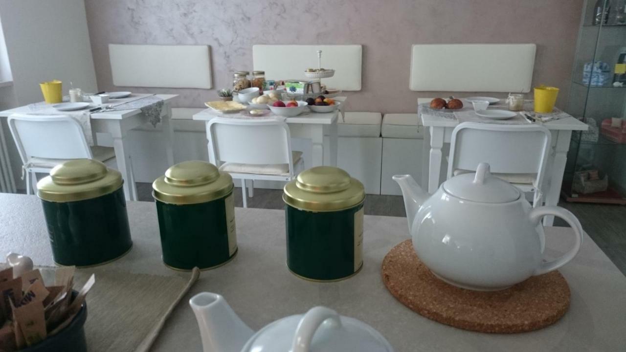 Bed And Breakfast Di Mara E Stefano Verona Bagian luar foto