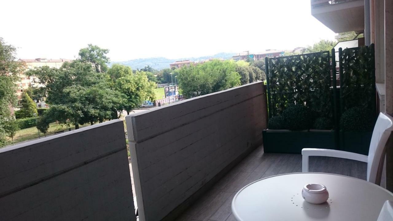 Bed And Breakfast Di Mara E Stefano Verona Bagian luar foto