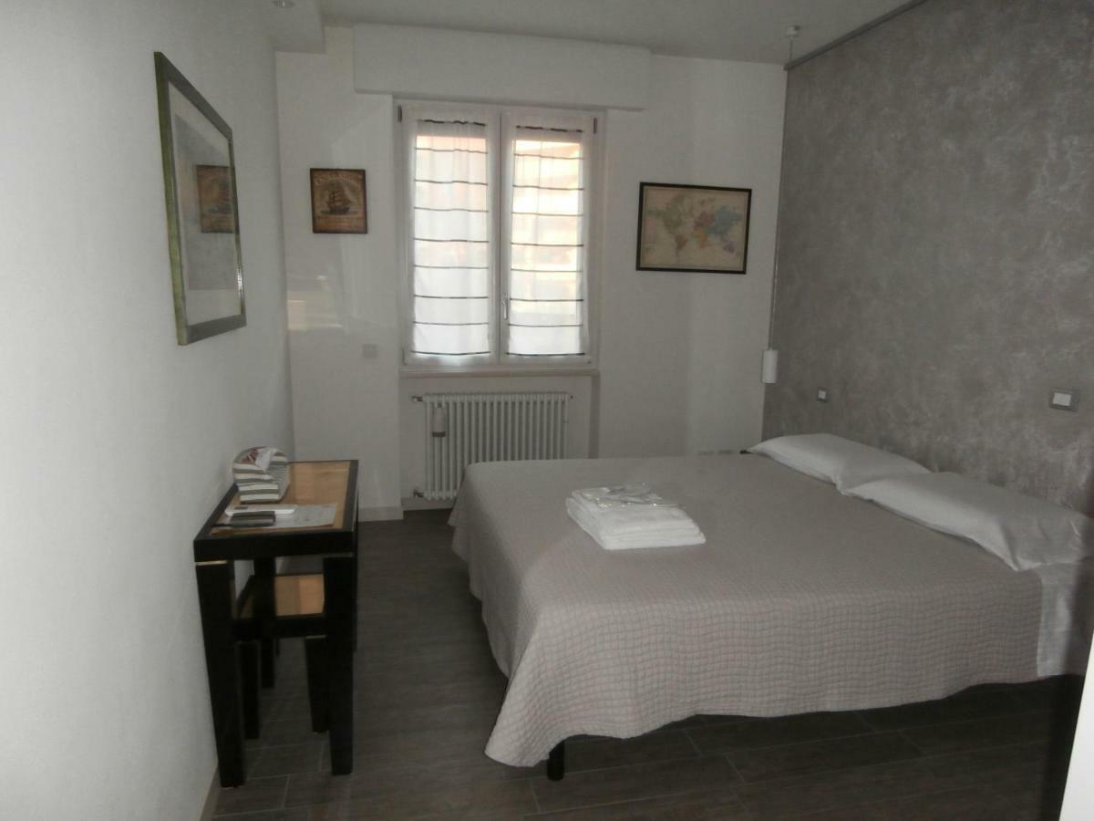 Bed And Breakfast Di Mara E Stefano Verona Bagian luar foto