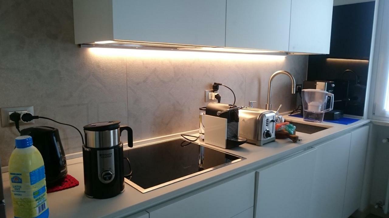 Bed And Breakfast Di Mara E Stefano Verona Bagian luar foto