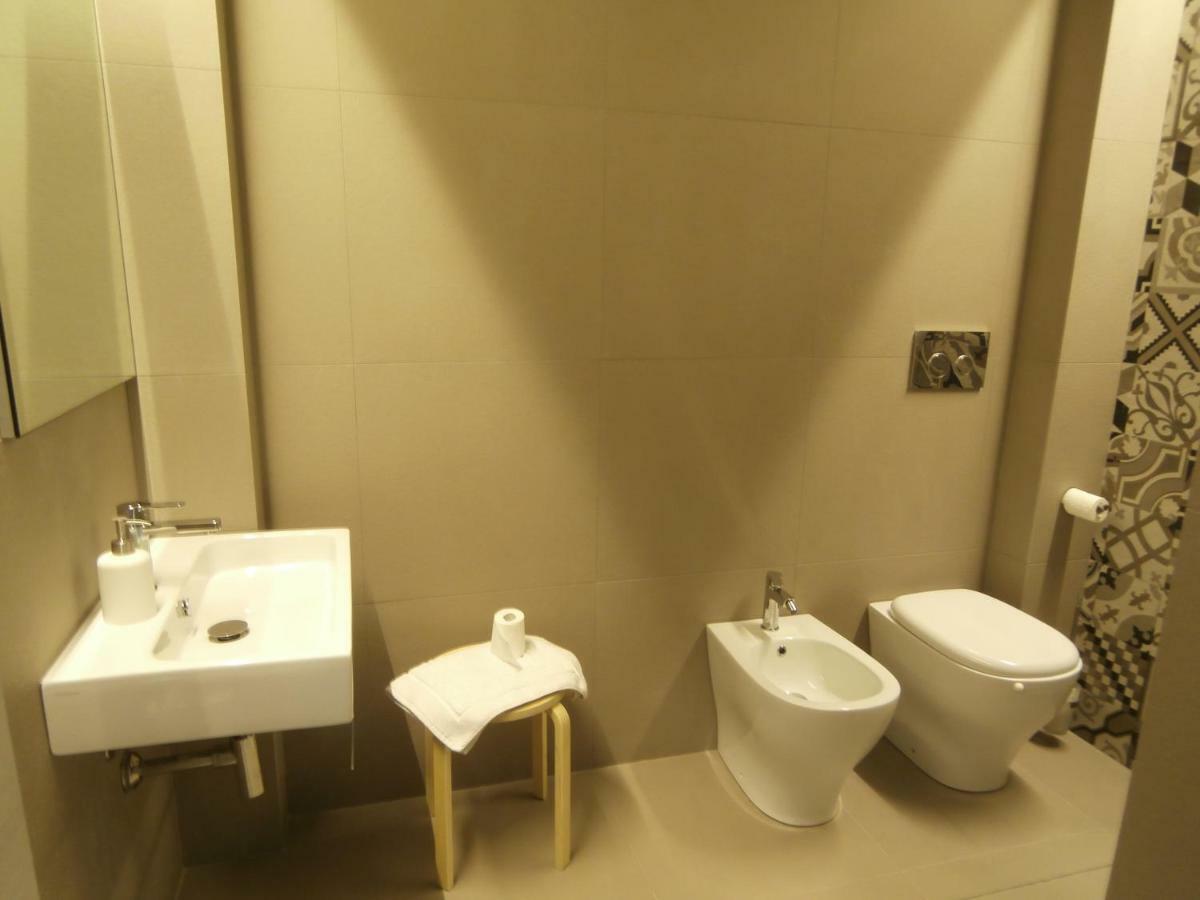Bed And Breakfast Di Mara E Stefano Verona Bagian luar foto