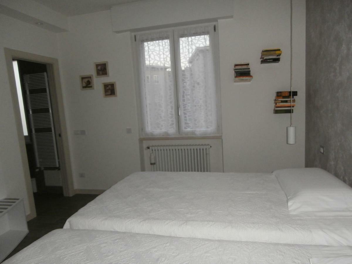 Bed And Breakfast Di Mara E Stefano Verona Bagian luar foto