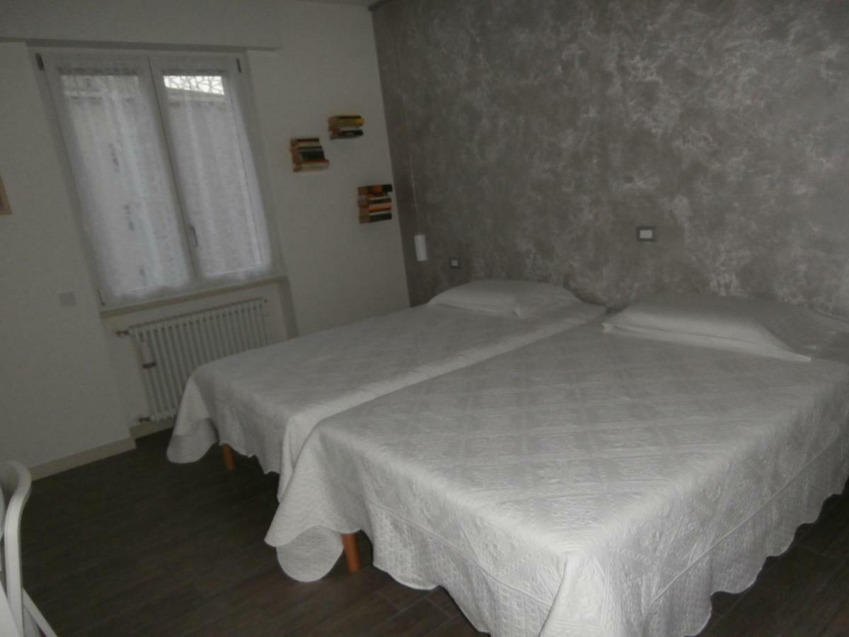 Bed And Breakfast Di Mara E Stefano Verona Bagian luar foto
